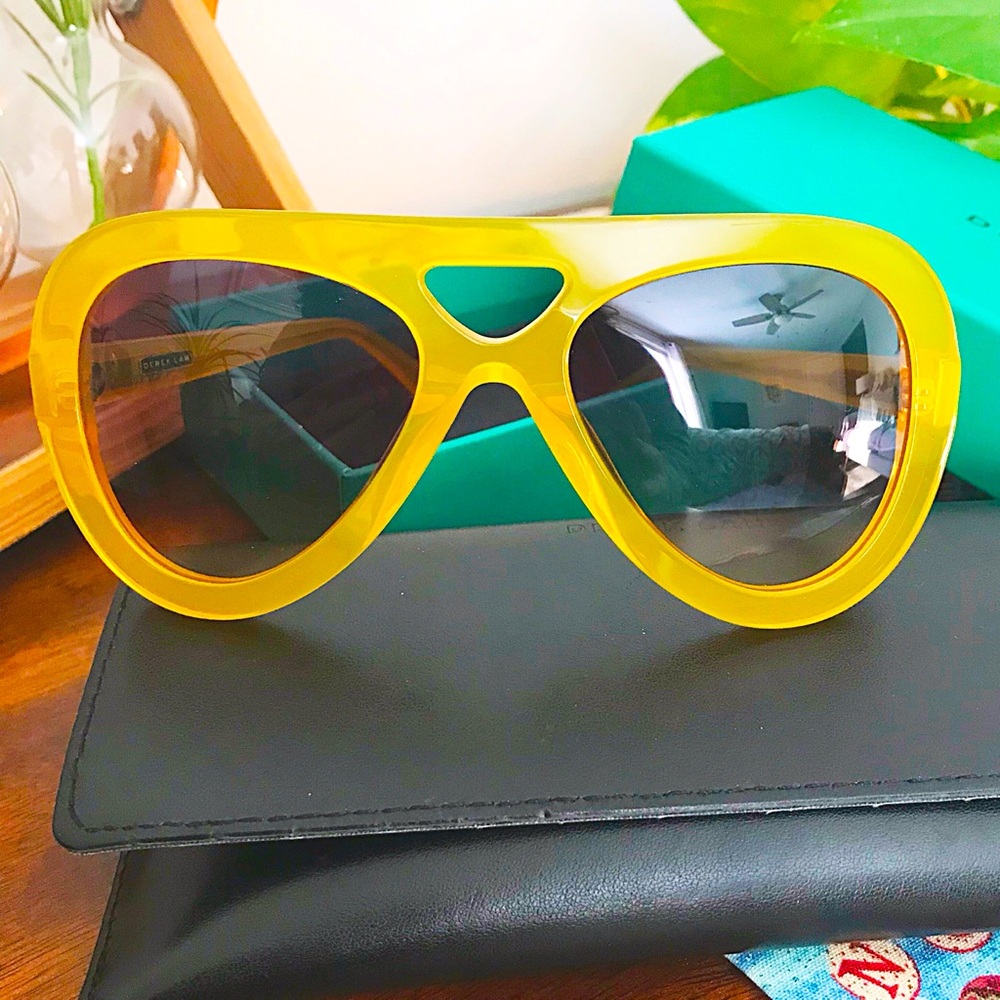 Derek Lam Designer Charlotte Aviator Sunglasses, Sun, NIP